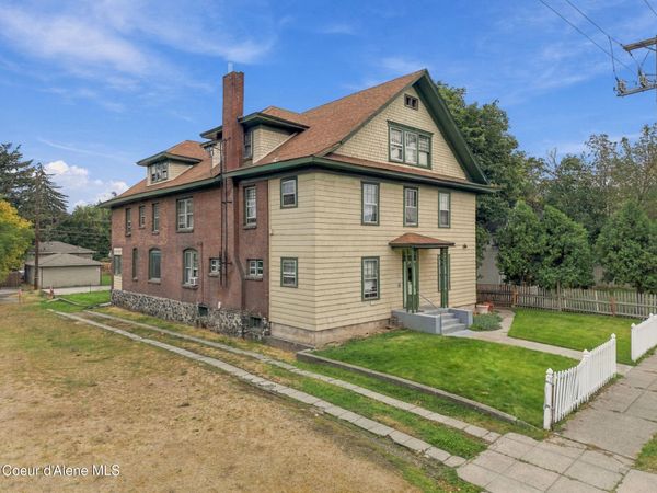 1414 N Lincoln St , Spokane, WA 99201