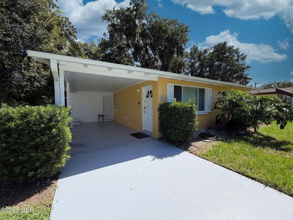 110 Mason Park Drive, Daytona Beach, FL 32117