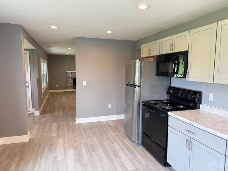 9432 Daugherty Marks Road, Clark Township, OH 45130 Photo 11