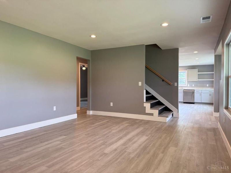 9432 Daugherty Marks Road, Clark Township, OH 45130 Photo 13