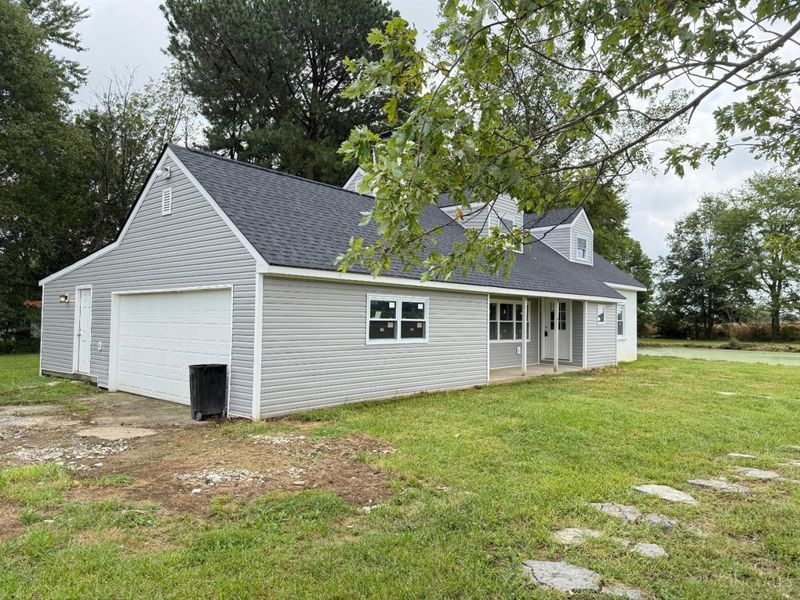 9432 Daugherty Marks Road, Clark Township, OH 45130 Photo 3