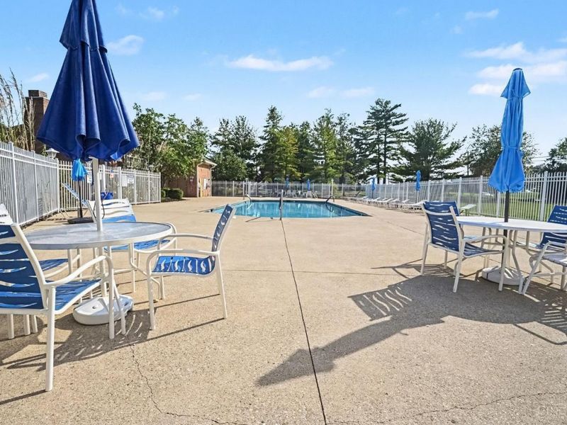 12150 Regency Run Court, Unit 6, Springfield Township, OH 45240 Photo 18