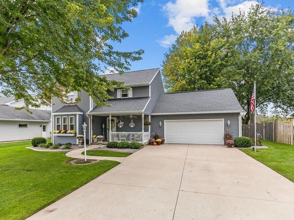 615 S WILD ROSE LANE, Appleton, WI 54914