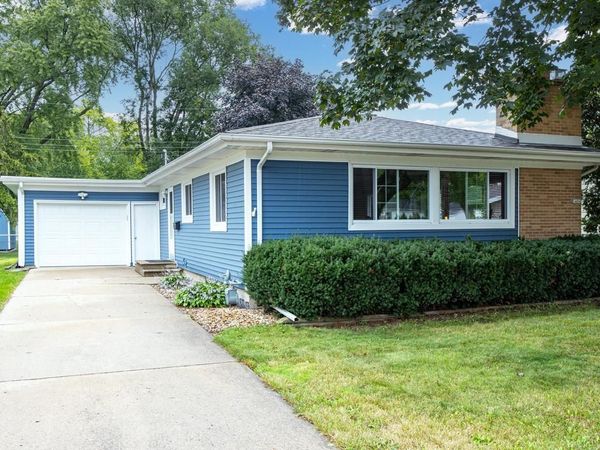 1406 HAZEL STREET, Oshkosh, WI 54901
