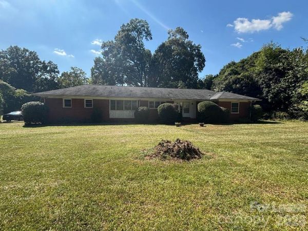 6038 Preston Lane, Charlotte, NC 28270