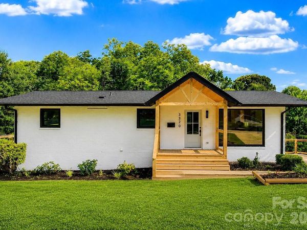 3320 Winterfield Place , Charlotte, NC 28205