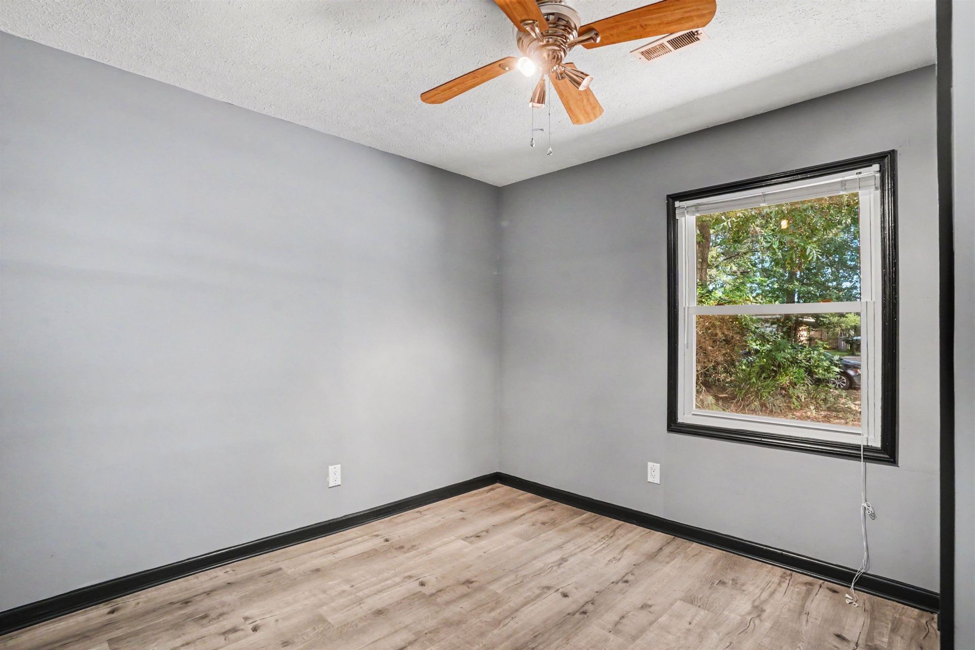 420 Villa Woods Dr.  Photo 13