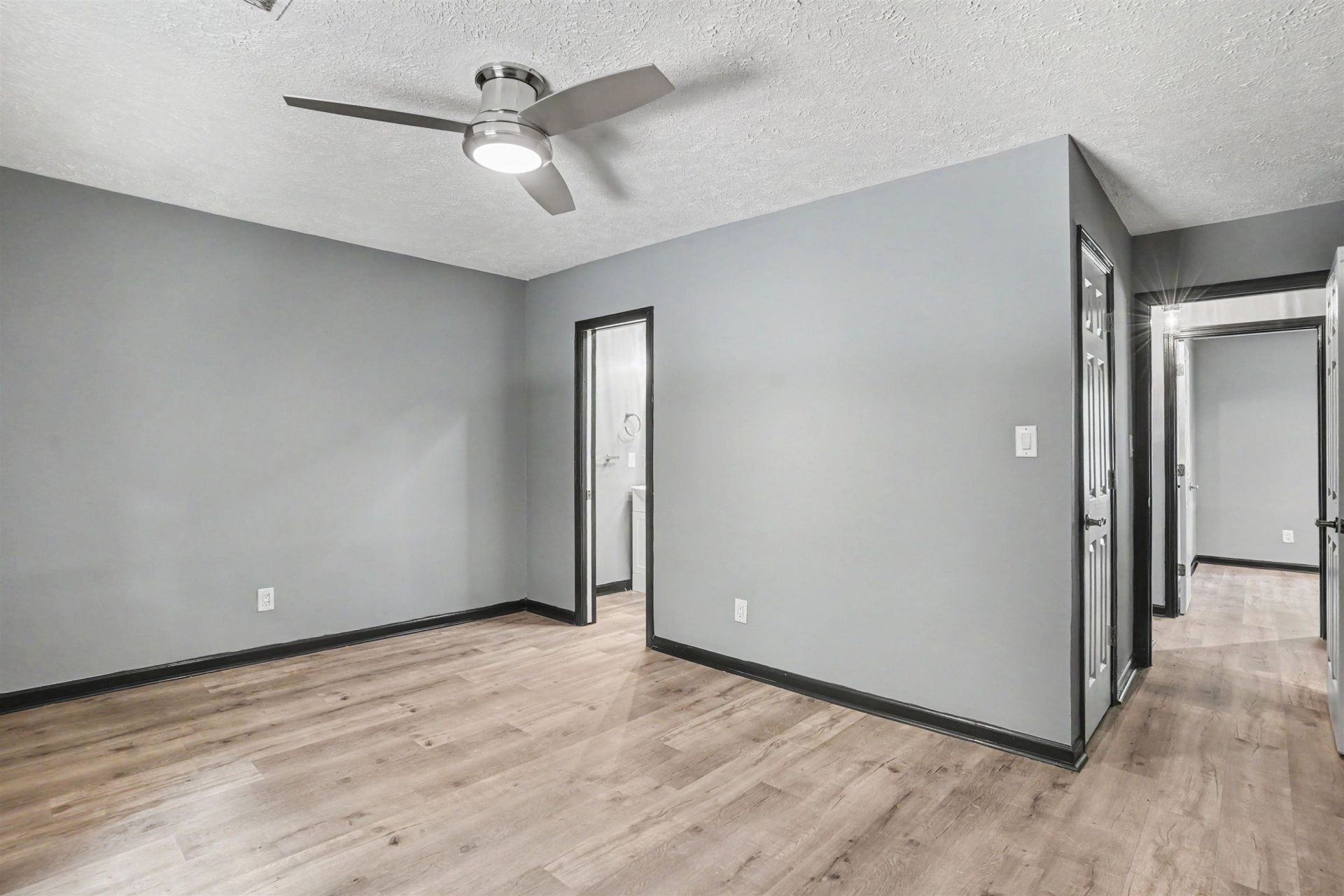 420 Villa Woods Dr.  Photo 15