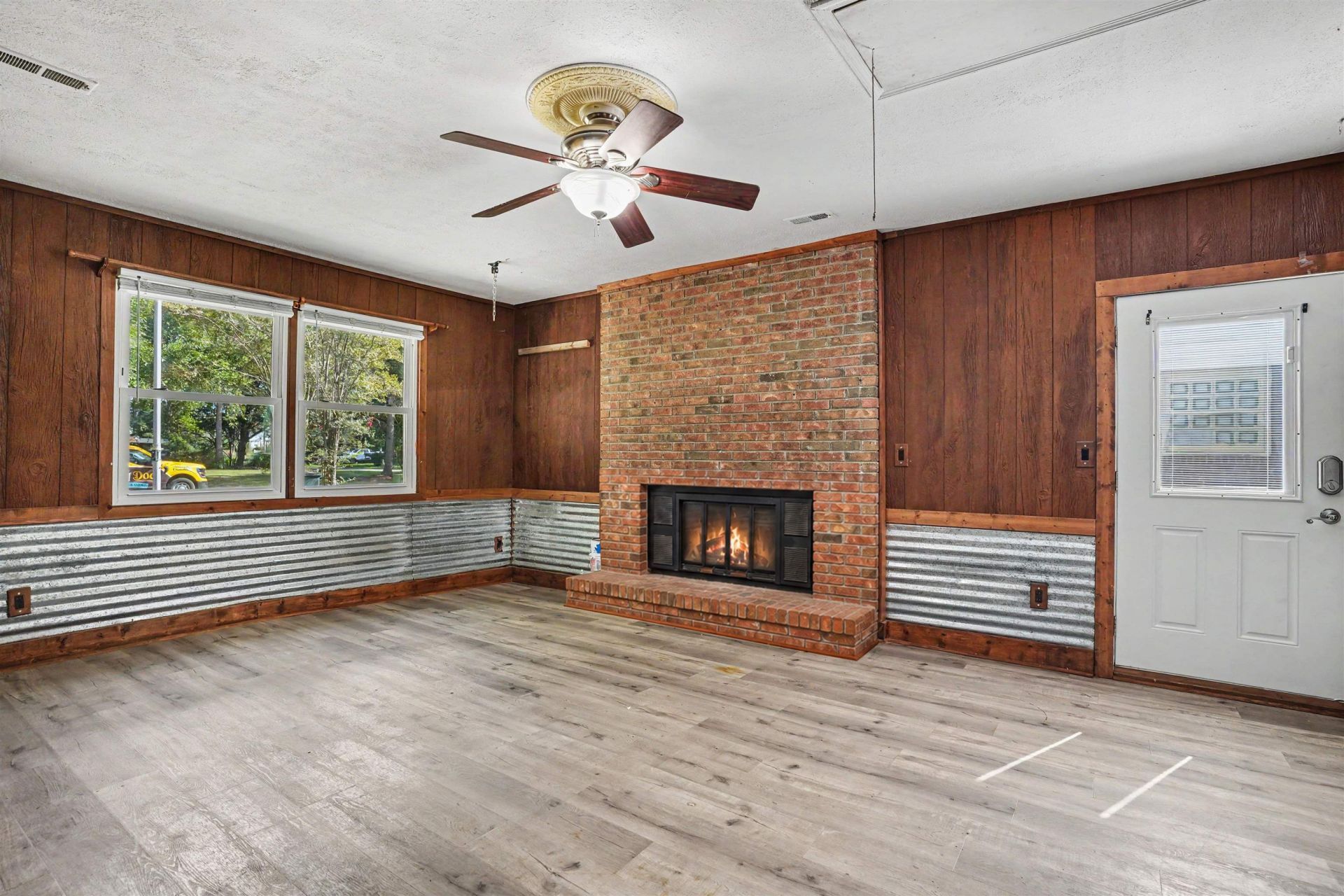 420 Villa Woods Dr.  Photo 27