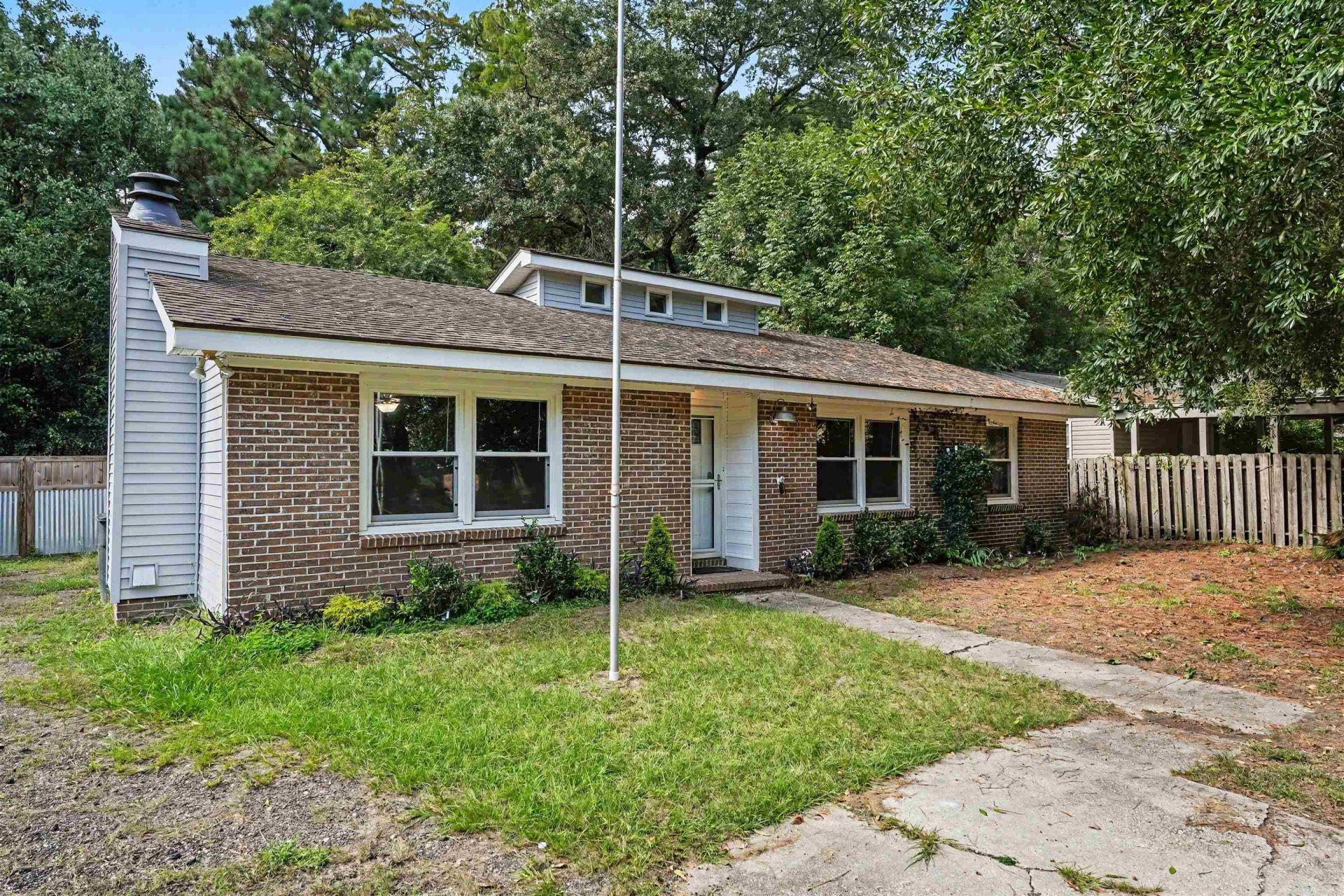 420 Villa Woods Dr.  Photo 32