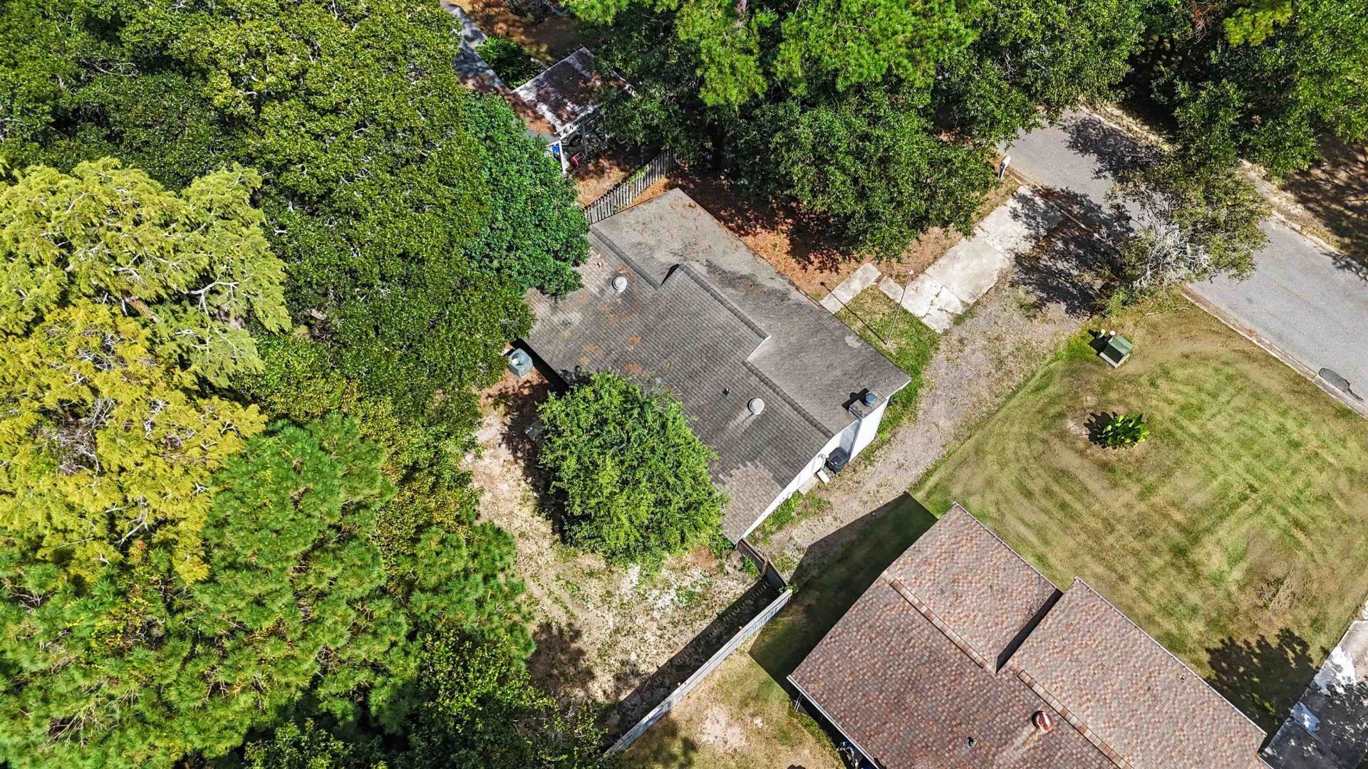420 Villa Woods Dr.  Photo 35