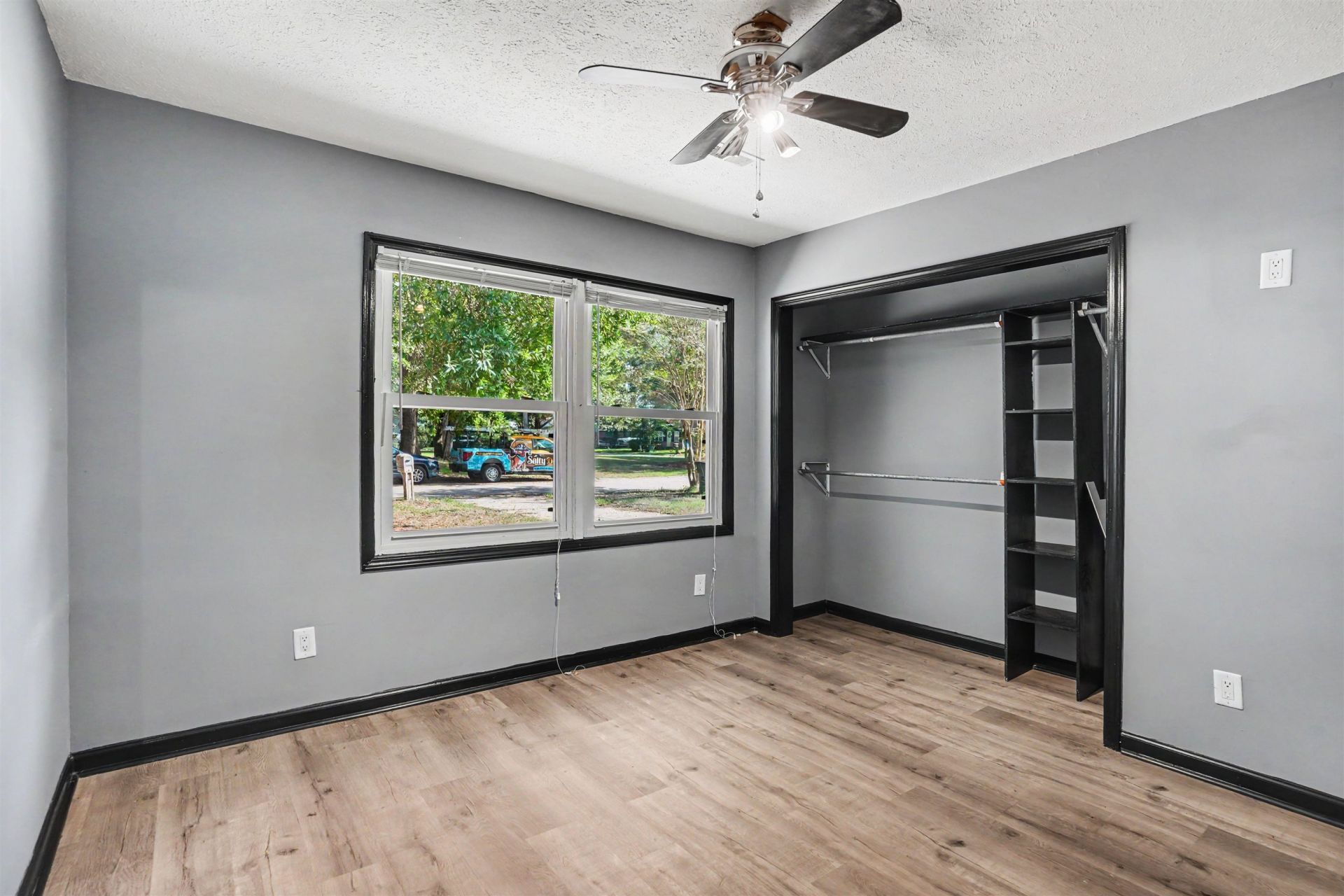 420 Villa Woods Dr.  Photo 6