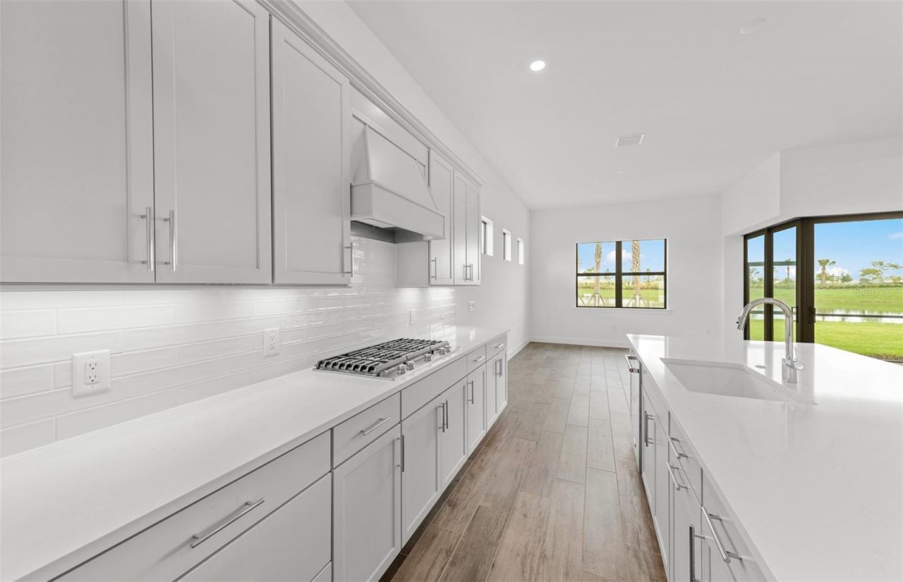 5027 Golden Shore Court , Lakewood Ranch, FL 34211 Photo