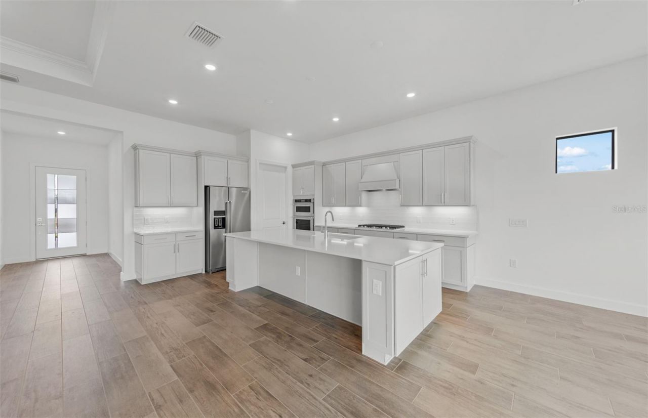 5027 Golden Shore Court , Lakewood Ranch, FL 34211 Photo
