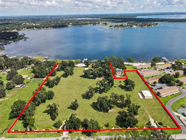 10915 SE SUNSET HARBOR ROAD , SUMMERFIELD, FL 34491