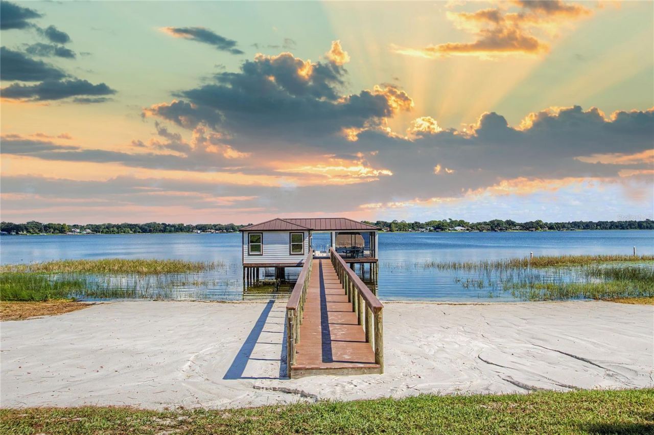 10915 SE Sunset Harbor Road , Summerfield, FL 34491 Photo