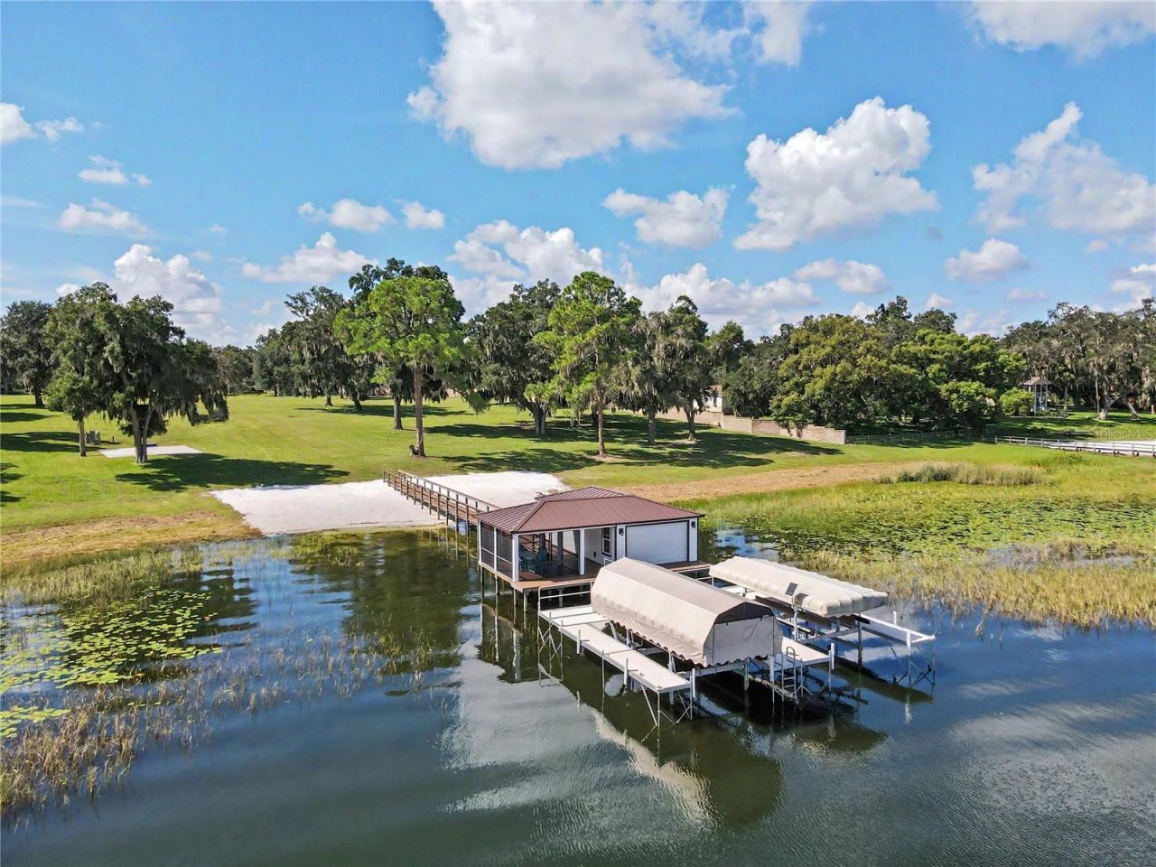 10915 SE Sunset Harbor Road , Summerfield, FL 34491 Photo
