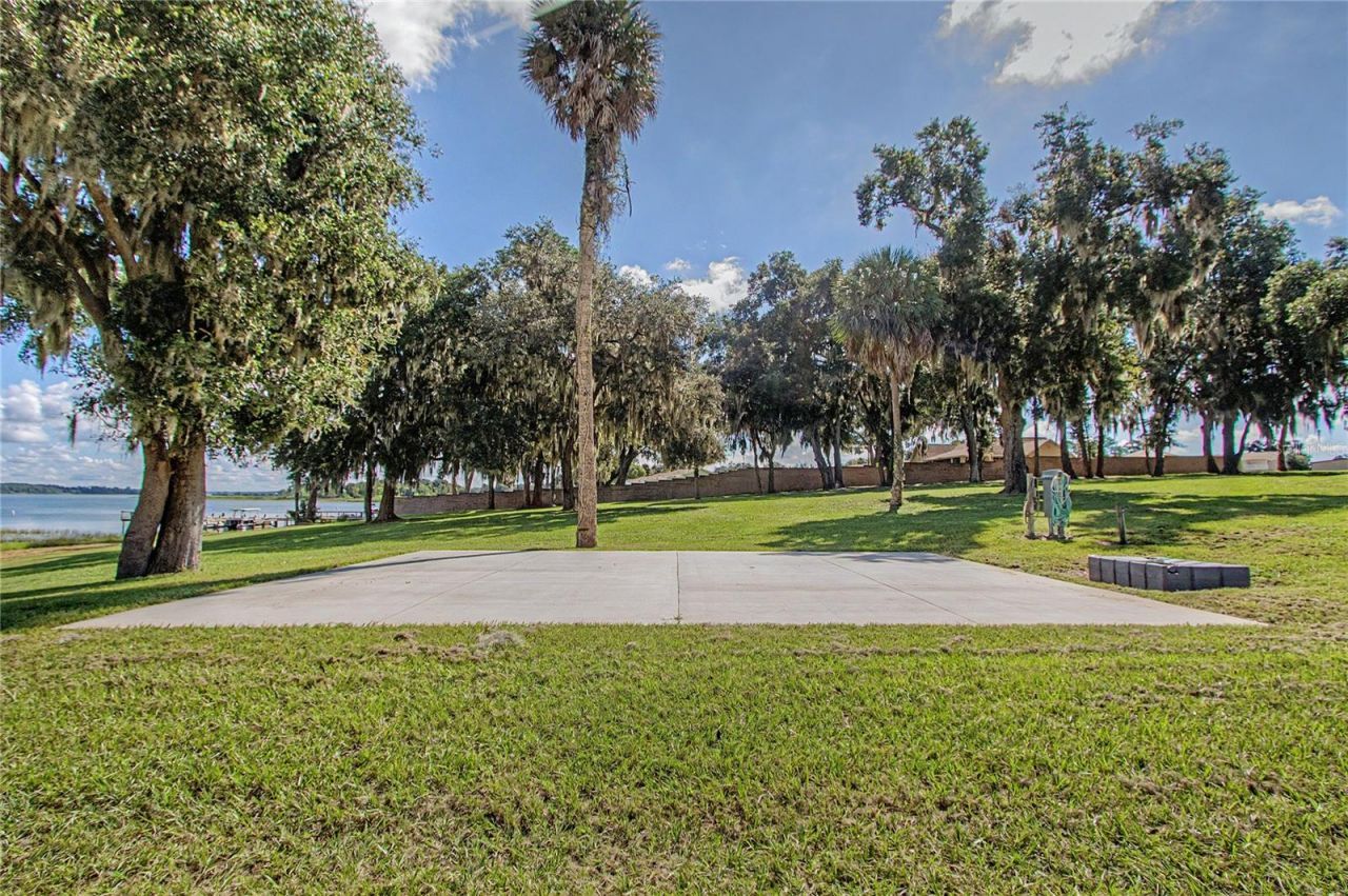 10915 SE Sunset Harbor Road , Summerfield, FL 34491 Photo