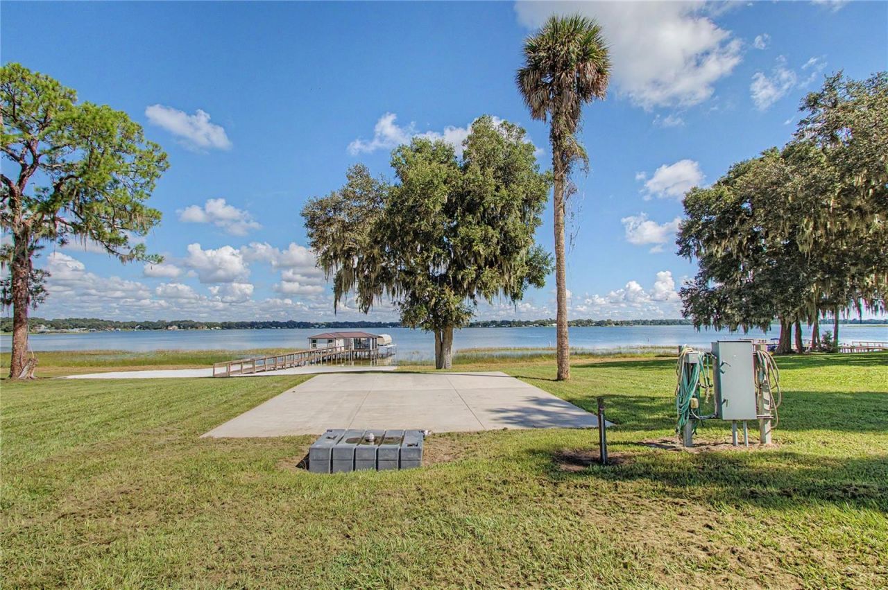 10915 SE Sunset Harbor Road , Summerfield, FL 34491 Photo
