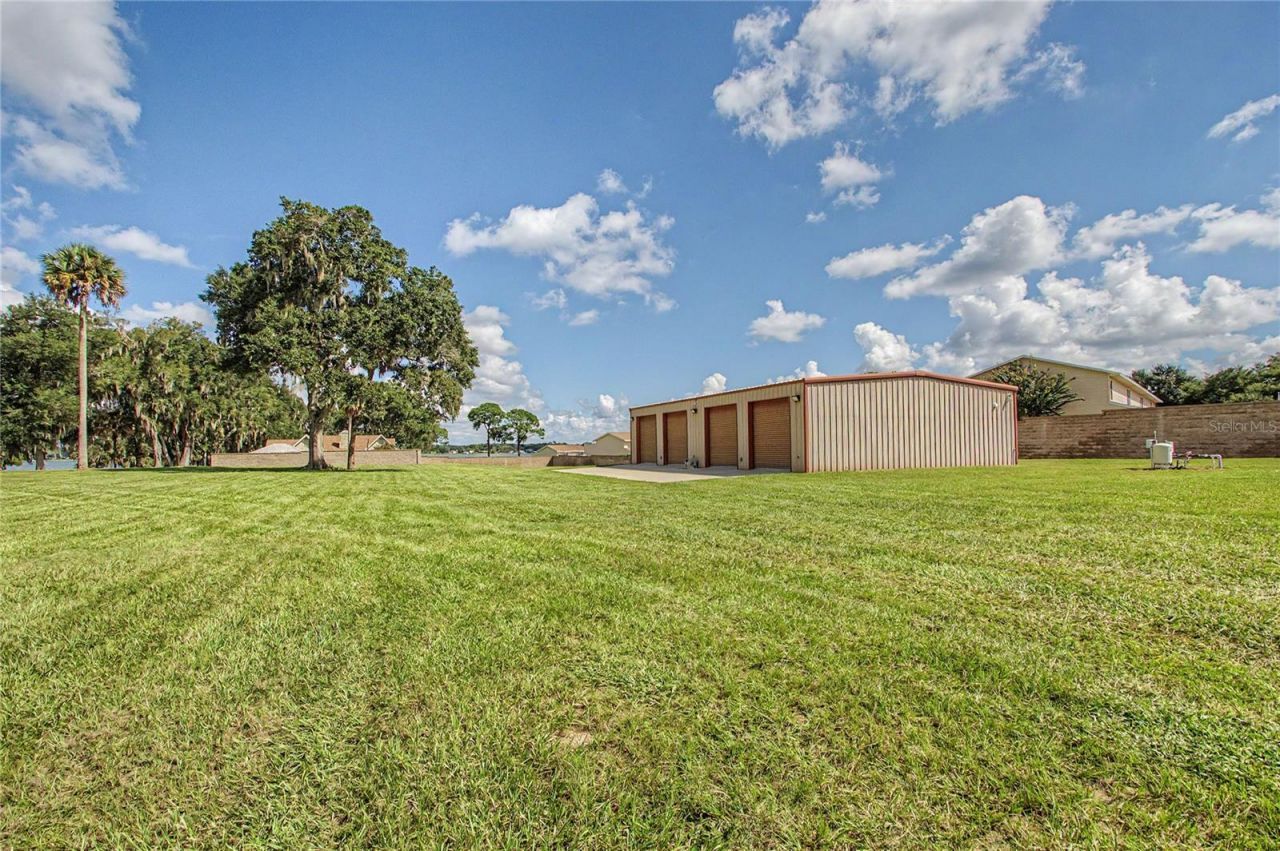 10915 SE Sunset Harbor Road , Summerfield, FL 34491 Photo