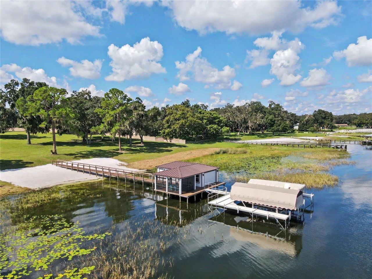 10915 SE Sunset Harbor Road , Summerfield, FL 34491 Photo