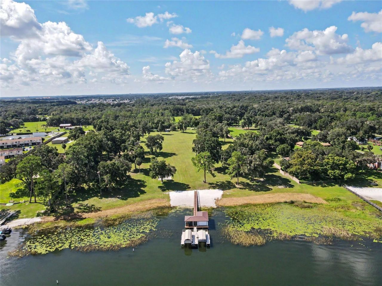 10915 SE Sunset Harbor Road , Summerfield, FL 34491 Photo