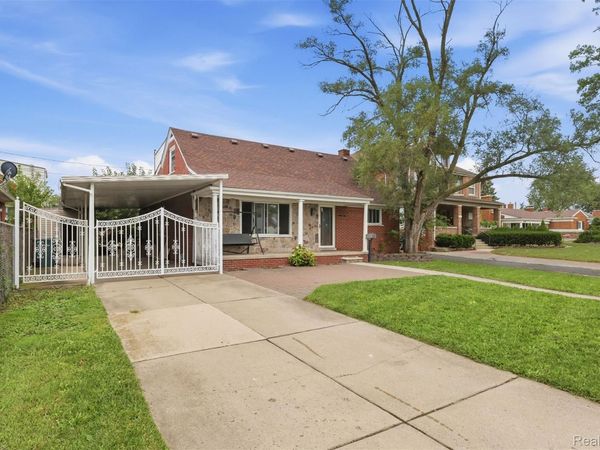 18116 Outer Drive , Dearborn, Mi 48128