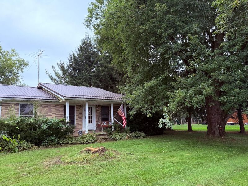 1864 Roberta Drive, Newark, OH 43056 Photo 1