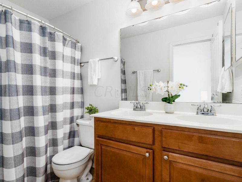 8196 Echo Spring Drive , Westerville, OH 43081 Photo 17