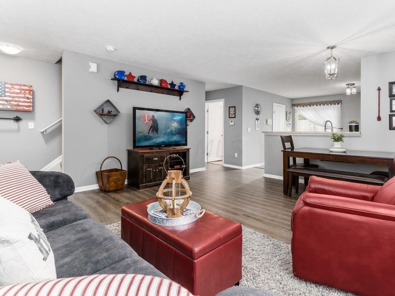 8196 Echo Spring Drive , Westerville, OH 43081 Photo 5