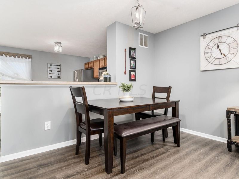 8196 Echo Spring Drive , Westerville, OH 43081 Photo 7