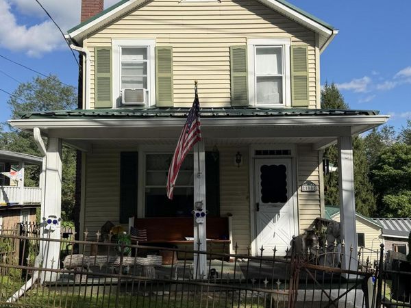 108 River Street, Nanticoke, PA 18634
