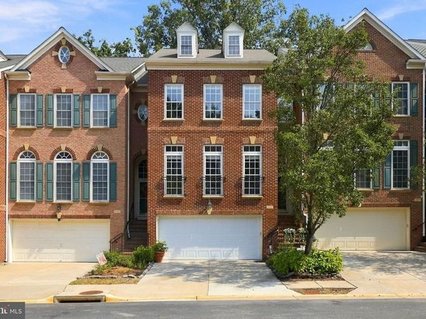 9205 POINT REPLETE DRIVE, FORT BELVOIR, VA 22060