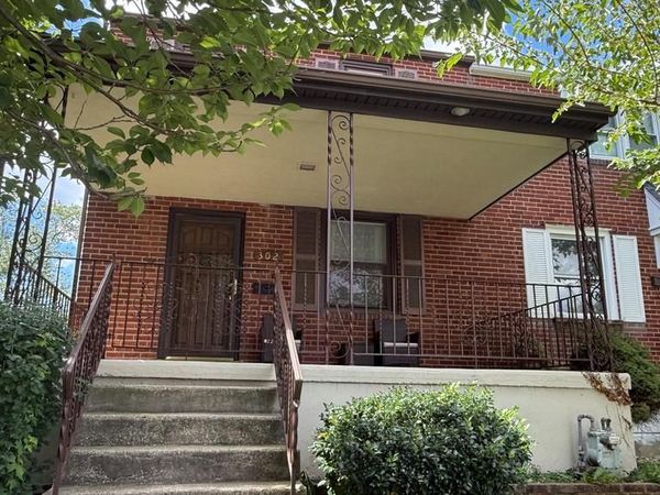 302 FELTON AVENUE, SHARON HILL, PA 19079