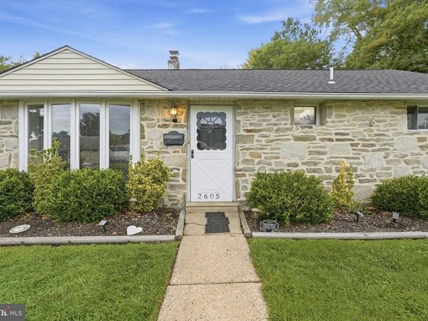 2605 WOODLAWN DRIVE , BRISTOL, PA 19007