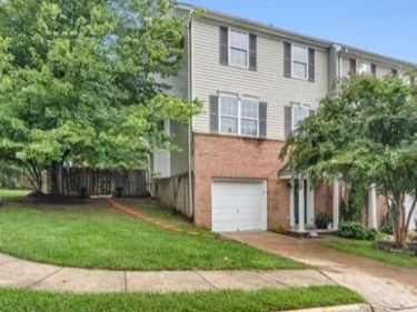 17 QUARTERPOLE COURT , WARRENTON, VA 20186
