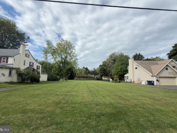 84 IRON HILL ROAD , DOYLESTOWN, PA 18901