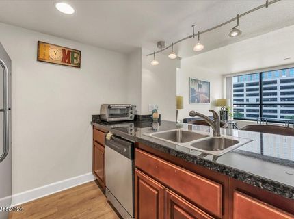 450 N Arlington Avenue, Unit 806, Reno, NV 89503 Photo