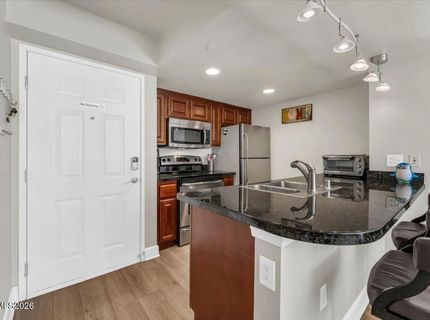 450 N Arlington Avenue, Unit 806, Reno, NV 89503 Photo