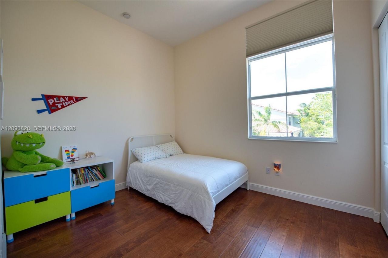 12410 NW 33rd St, Sunrise, FL 33323 Photo