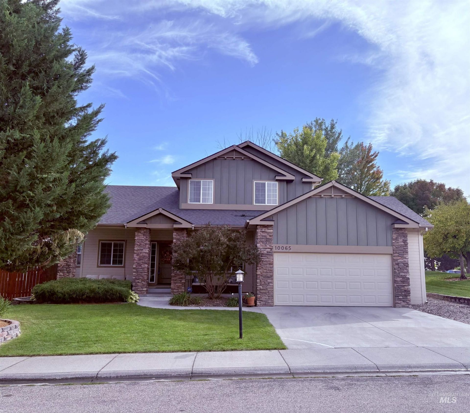 10065 Arabian Drive, Boise, ID 83709 Main Photo