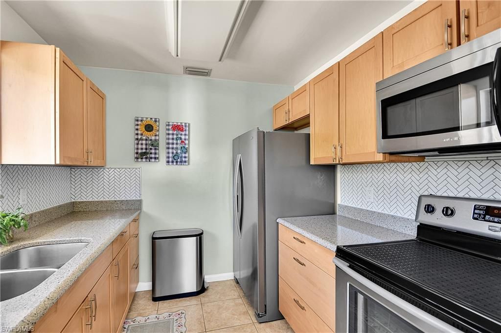 431 Van Buren St , Unit E5, Fort Myers, FL 33916 Photo