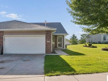 4016 N 19 Street, Lincoln, NE 68521
