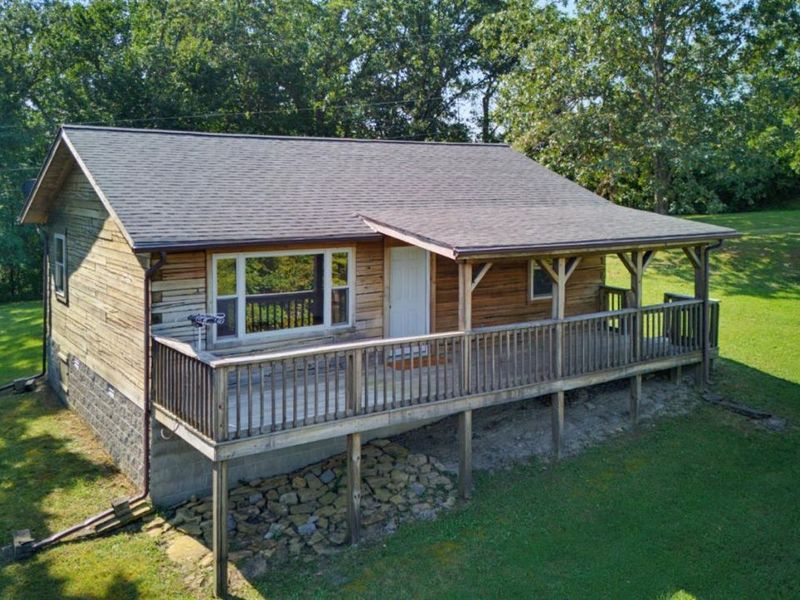 956 Logans Lane, West Union, OH 45693 Photo 1