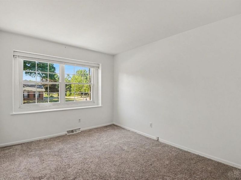 496 Sunaire Terrace, Delhi Township, OH 45238 Photo 15