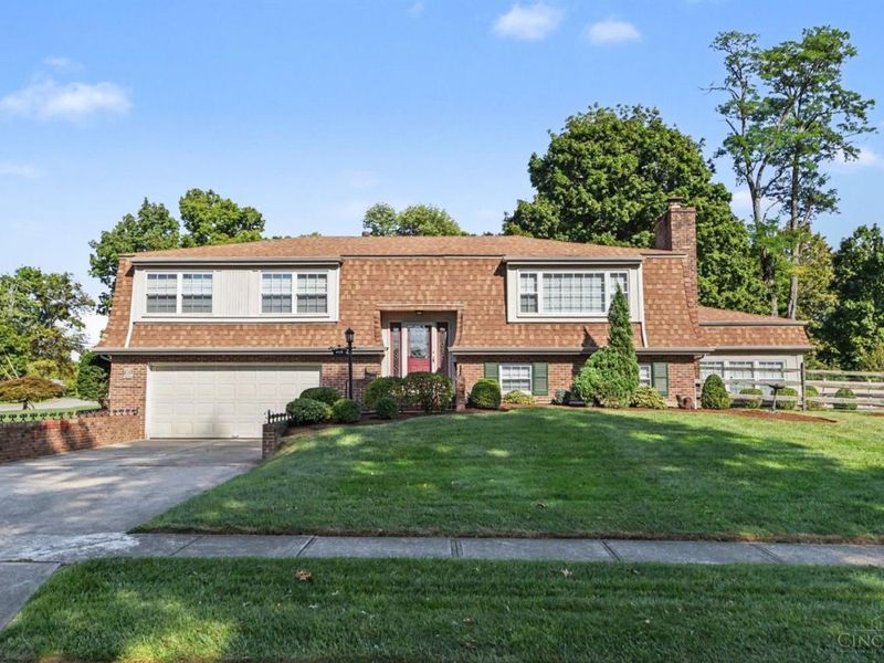 496 Sunaire Terrace, Delhi Township, OH 45238 Photo 4