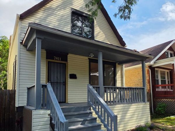 7811 S Champlain Avenue , Chicago, IL 60619