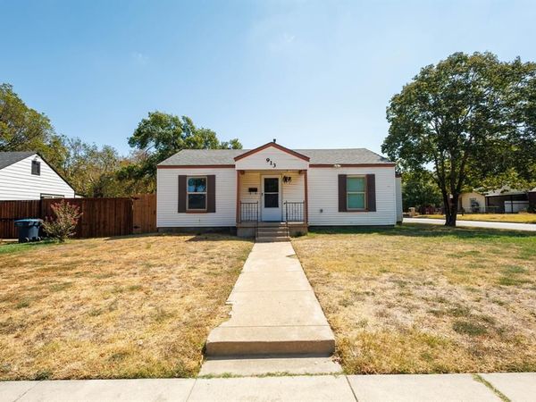 913 S Sargent Street, Fort Worth, TX 76103