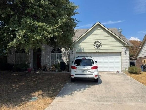 3406 Meadowview Drive, Corinth, TX 76210