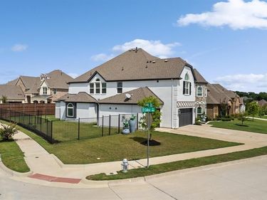 9840 El Colina Drive, Fort Worth, TX 76179
